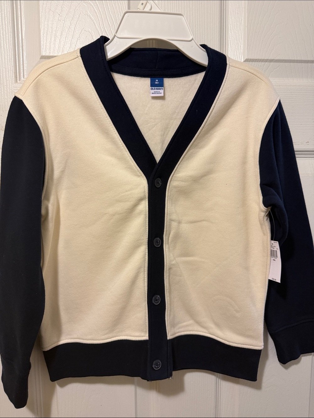 4 caps 1 cardigan 2 long sleeve tees 6 thermals